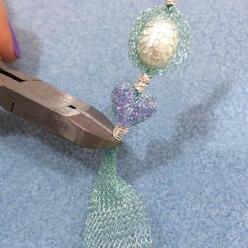 Knitted-Wire-Pendant-Guide-Image-Step18