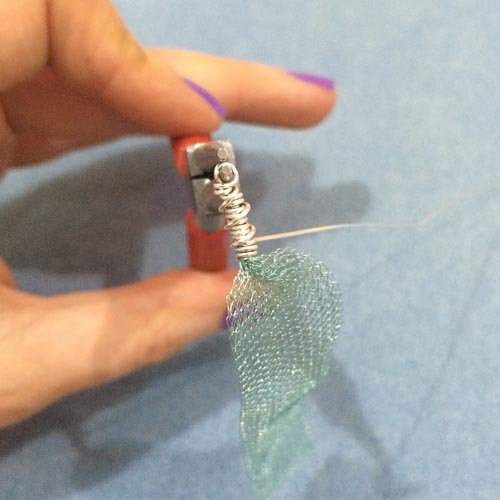 Knitted-Wire-Pendant-Guide-Image-Step9
